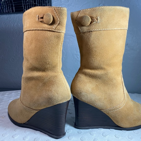 Vintage Yellow Box Womens Suede Dime Boots Wedge Heel Mid-Calf - Picture 6 of 16